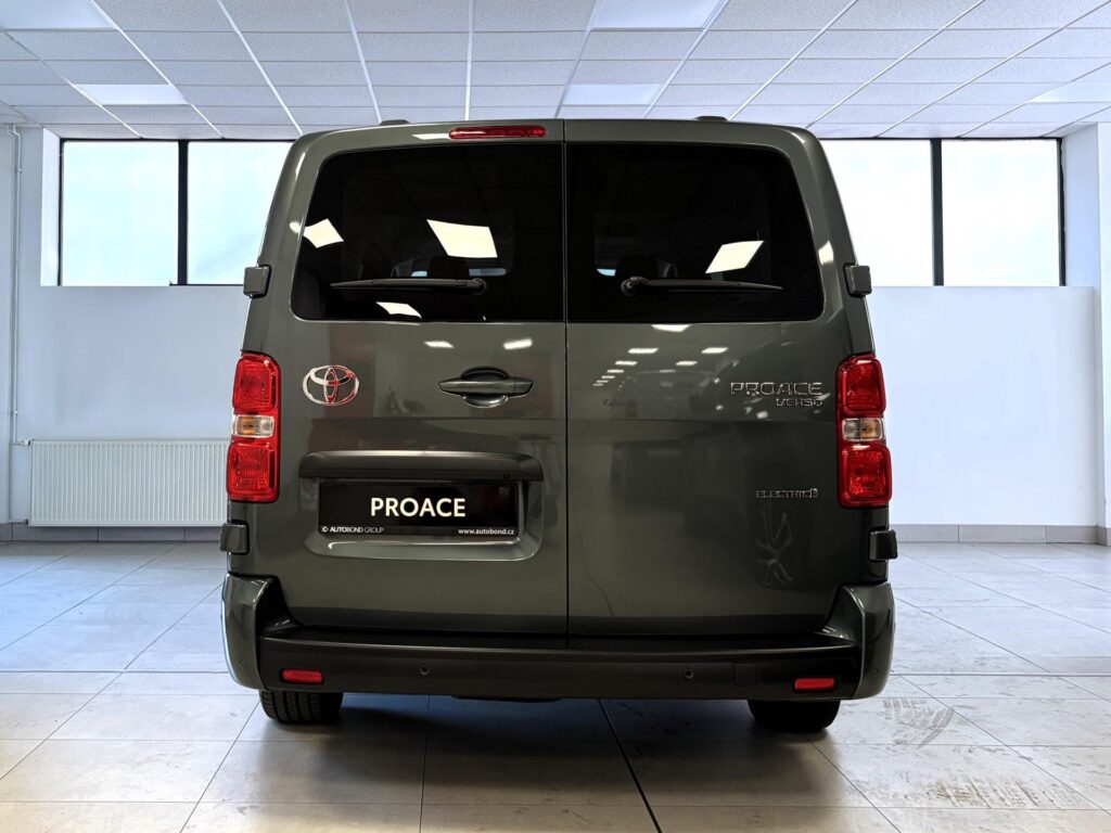 Toyota Proace Verso  Comfort Business, 75kWH, 9 míst