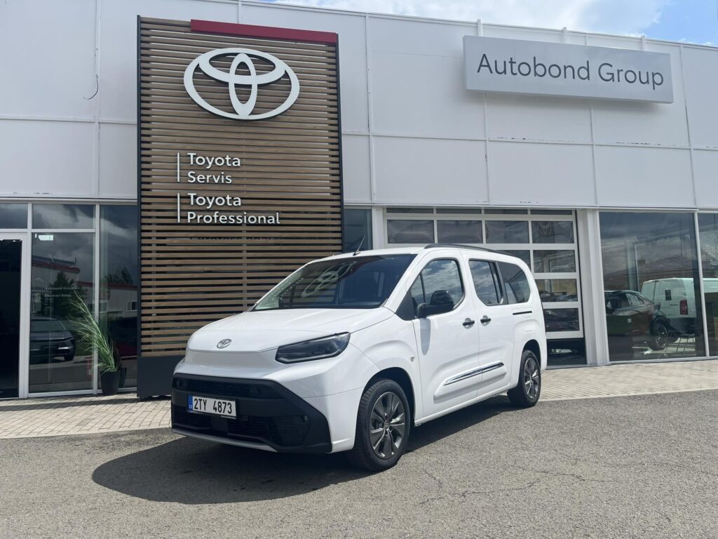 Toyota Proace City Verso  1,5 D 130 8AT tažné, zimní kola