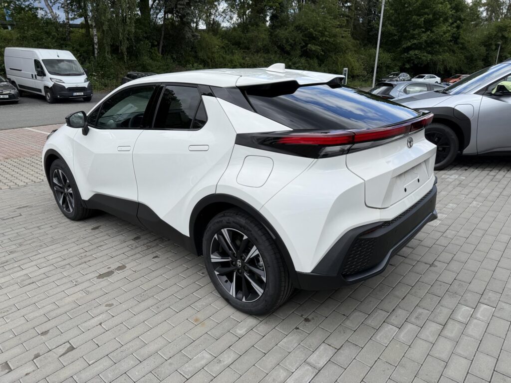 Toyota C-HR  2.0 PHEV STYLE