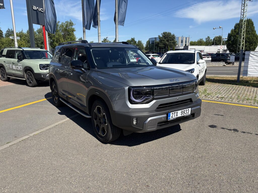 BAIC BJ30  HEV 1.5T 209kW 2DHT 4x4 ALL IN MY25