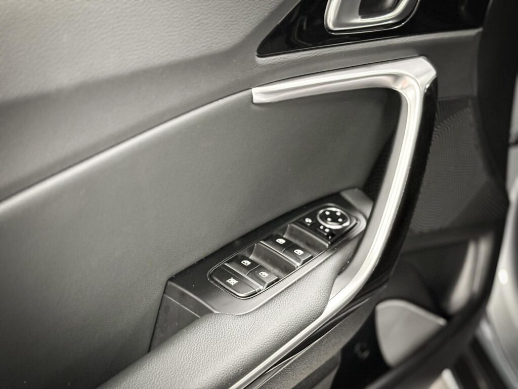 KIA XCeed  1,6 T-GDi GPF 7DCT STEEL EDITION