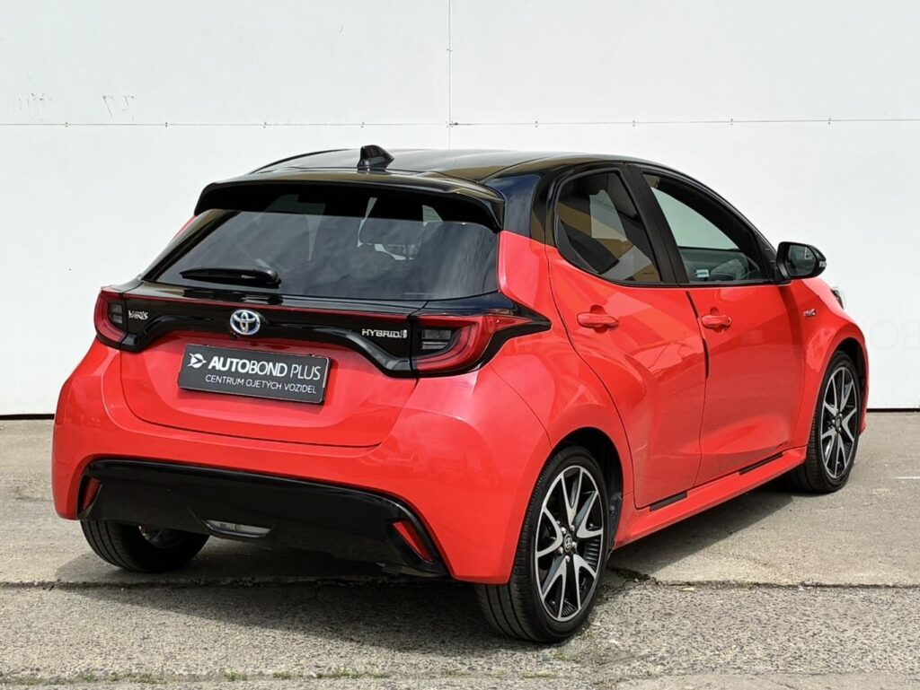 Toyota Yaris  1.5 HSD e-CVT Premier Edition