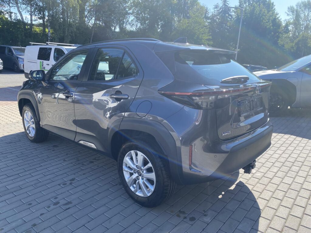 Toyota Yaris Cross  1.5 HEV COMFORT + tažné zař.