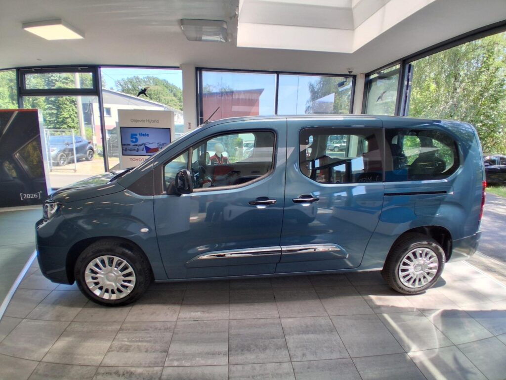 Toyota ProAce  Business 7S, 1.2L (110hp)