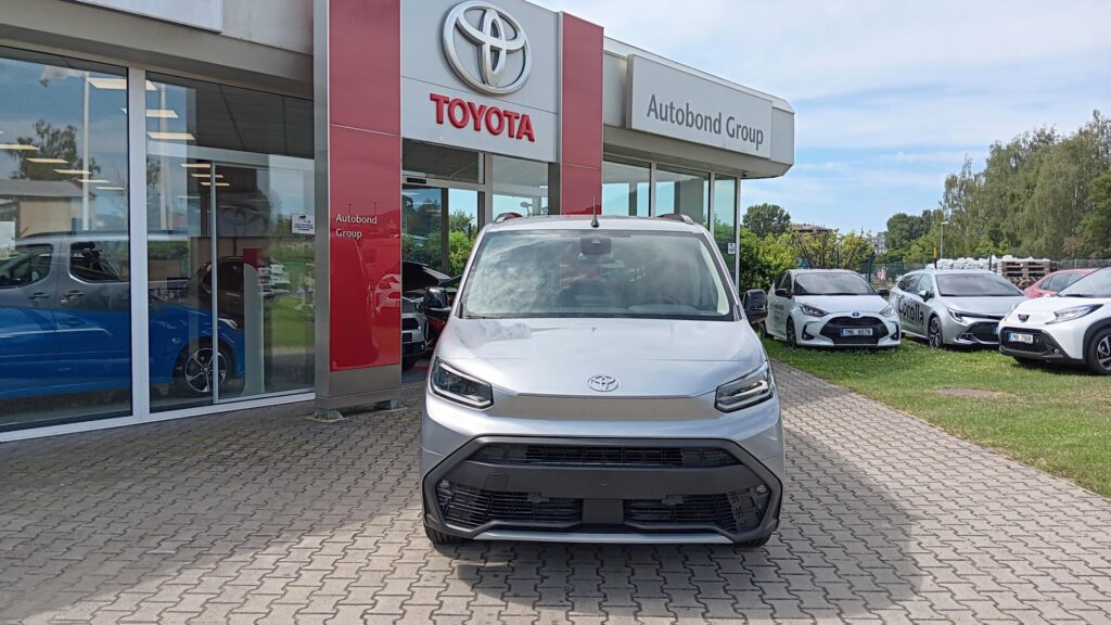 Toyota Proace City Verso  1.5 8AT VIP - TAŽNÉ ZAŘÍZENÍ PEVNÉ, STŘEŠNÍ NOSIČE