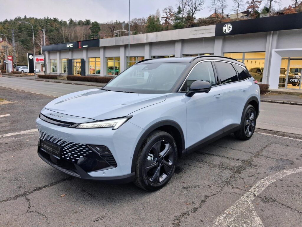 BAIC X55  ALL IN 1.5T 130kW 4×2 7DCT