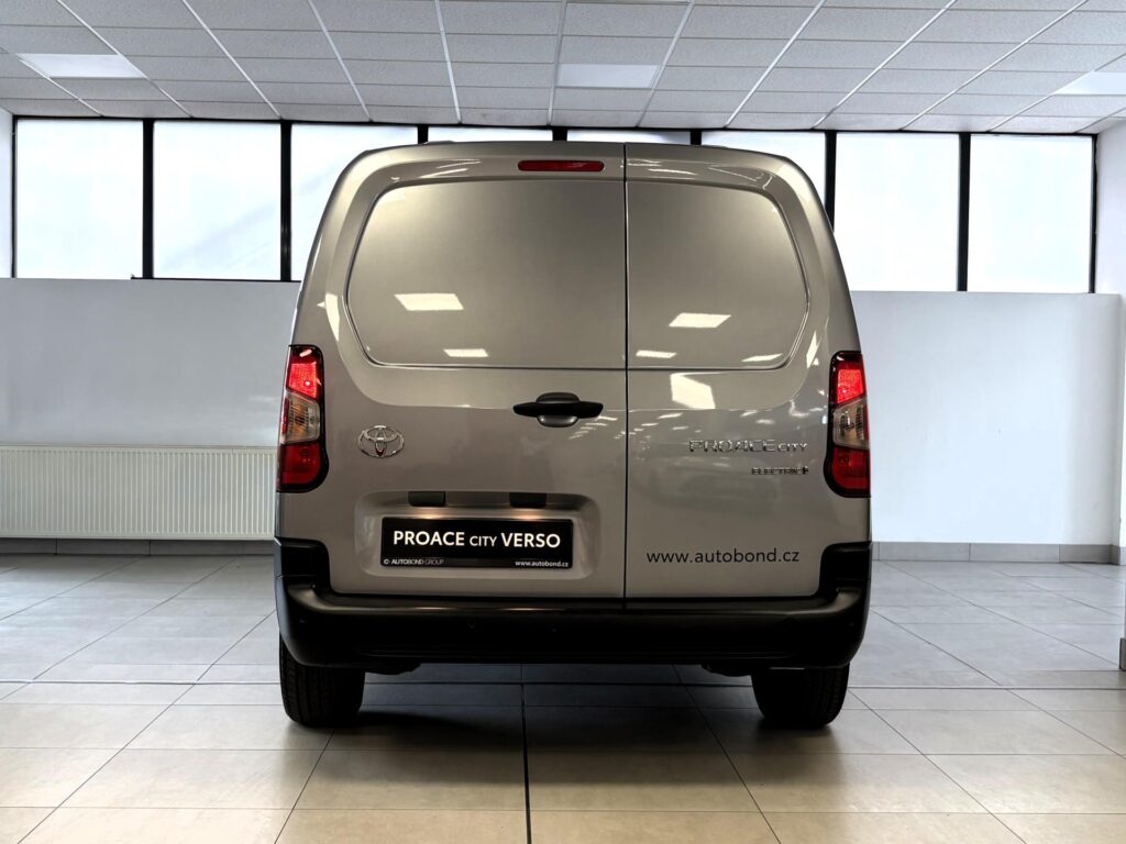 Toyota Proace City  Panel Van LWB, Full Electric, Active