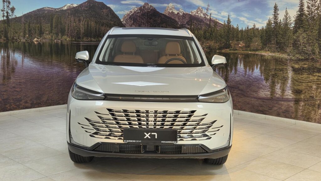BAIC X7  1.5T 130kW 7DCT 4x2 ALL IN