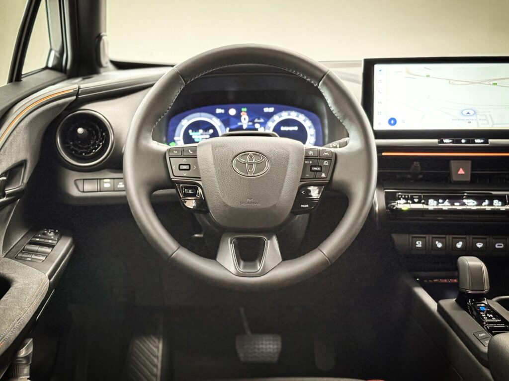 Toyota C-HR  Tokyo Edition, 2,0 L.,Plug-in Hybrid