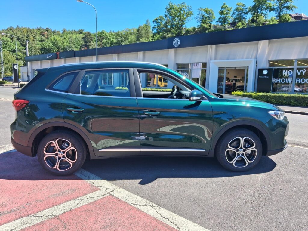 MG ZS  EMOTION Hybrid+ 145kW 4×2 AT