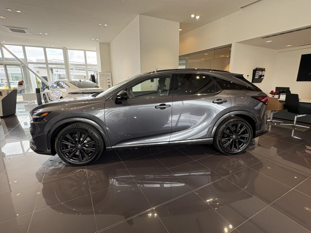 Lexus RX 500h  RX 500h F SPORT + panoramic roof