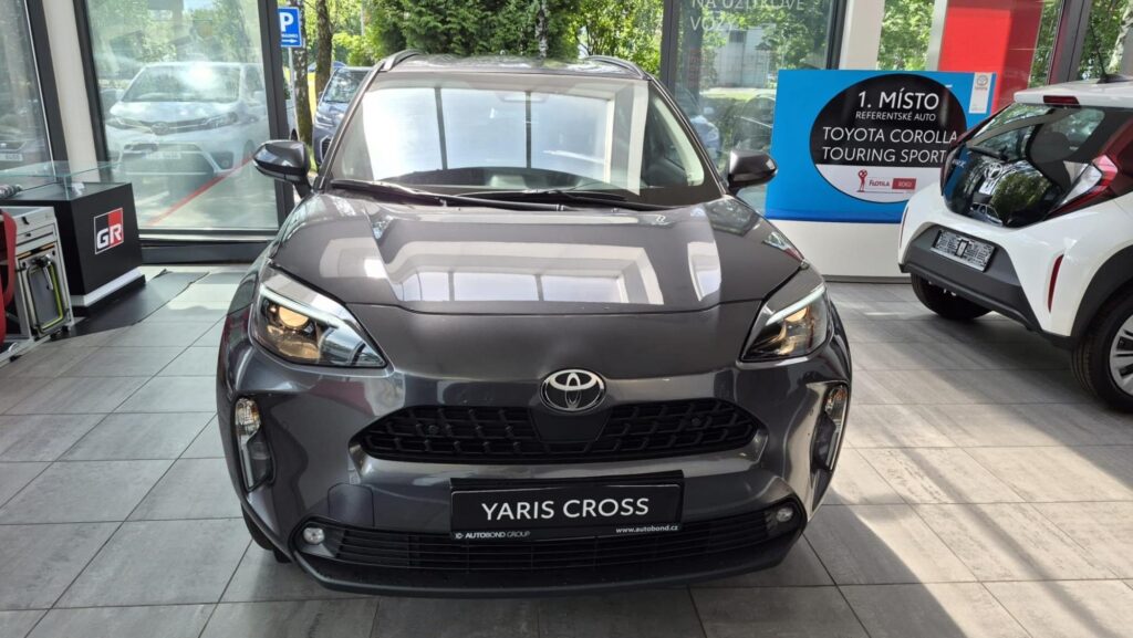 Toyota Yaris Cross  Comfort HEV 4x4, 1.5L, 130K