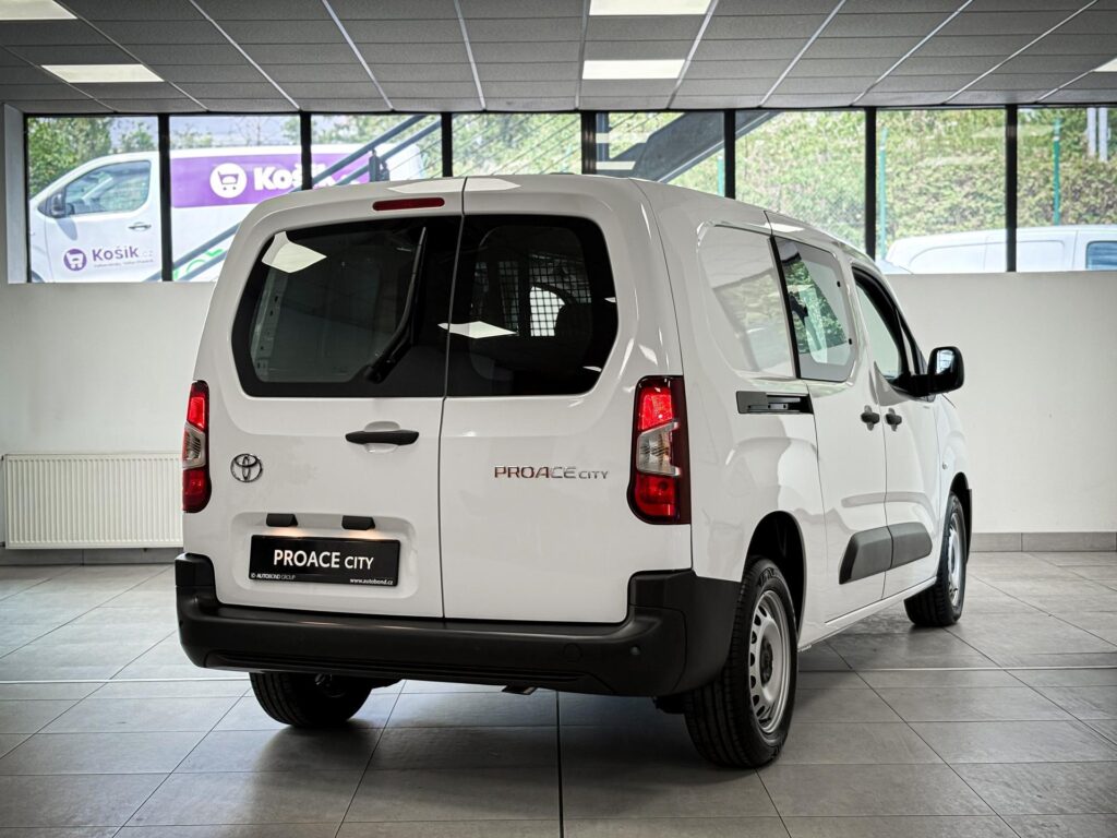 Toyota Proace City  CrewCab Long, 1.5L, 6st. manuál