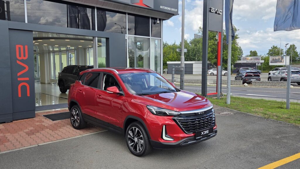 BAIC X35  1.5T 100kW 6MT 4x2 ALL IN