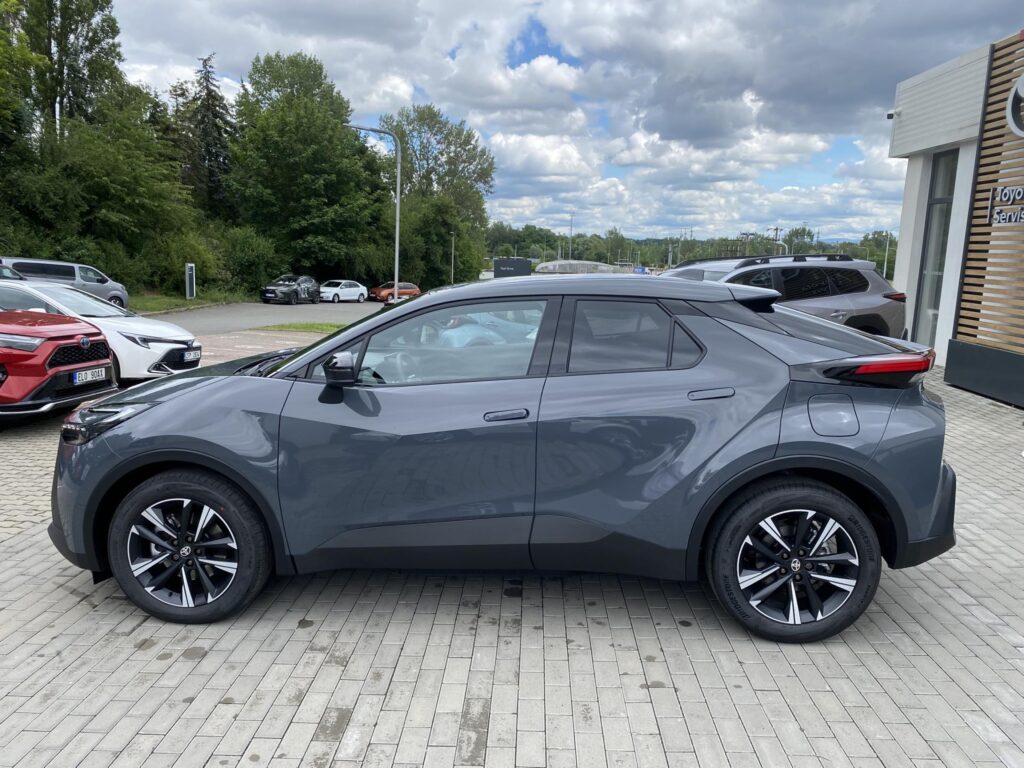 Toyota C-HR  2.0 PHEV STYLE