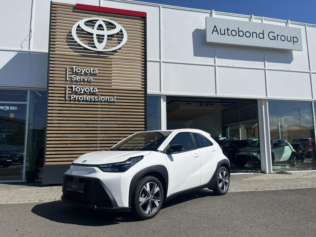 Toyota Aygo X  1,5 HEV COMFORT