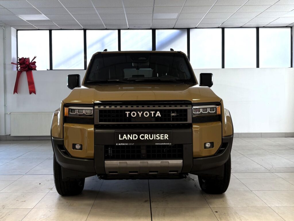 Toyota Land Cruiser  2.8D MHEV 8AT 4x4, Ex.Skyview