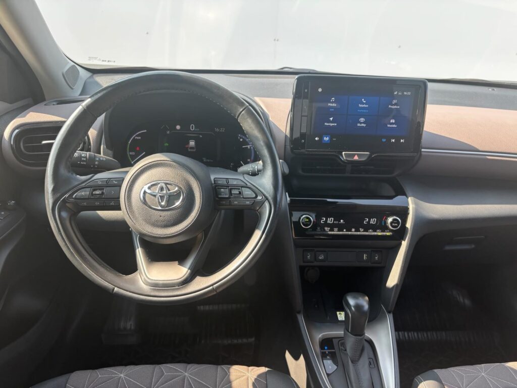Toyota Yaris Cross  1.5 HSD e-CVT Executive AWD