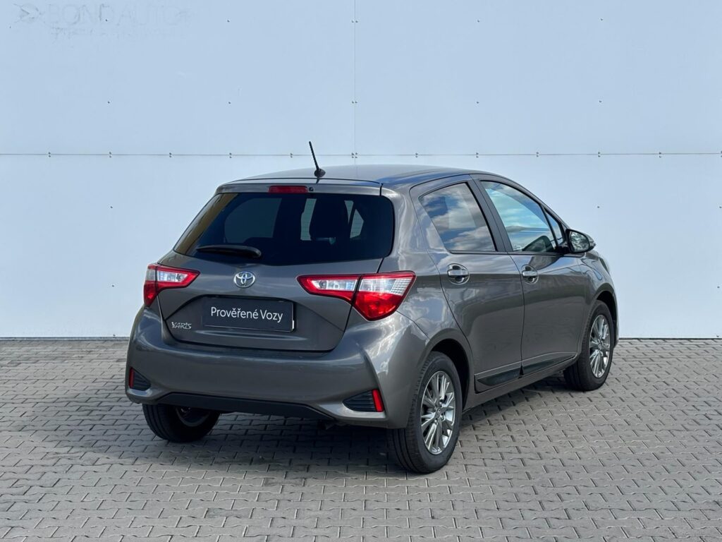 Toyota Yaris  1.5 VVT-i Active Trend