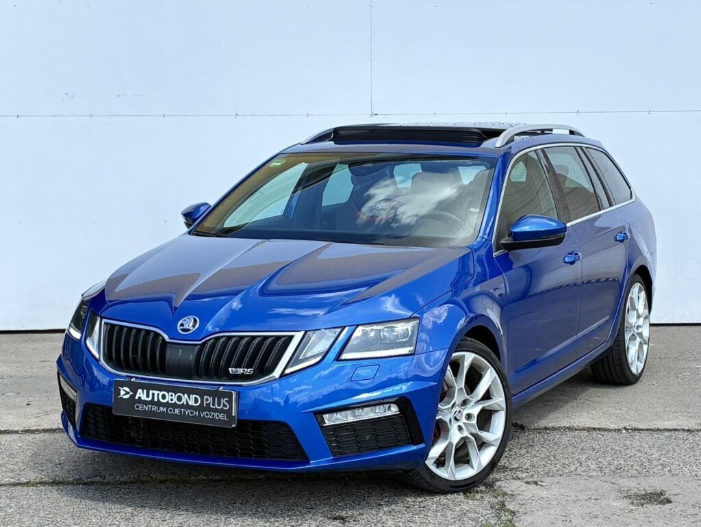 Škoda Octavia  2.0 TDI 4x4 DSG / 135 kW RS