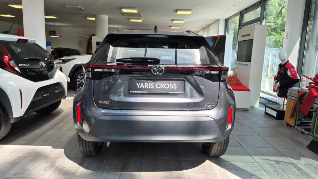 Toyota Yaris Cross  Comfort HEV 4x4, 1.5L, 130K