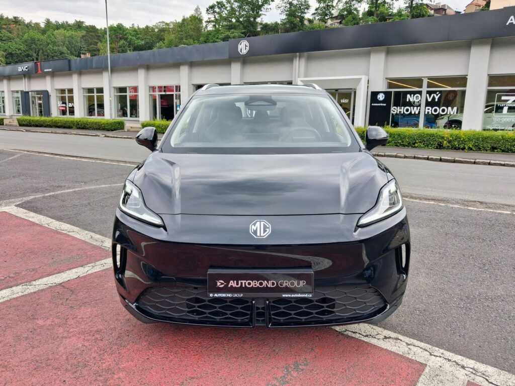 MG MG4  EV Urban EV 54kWh 118kW 1AT 4x2 COMFORT