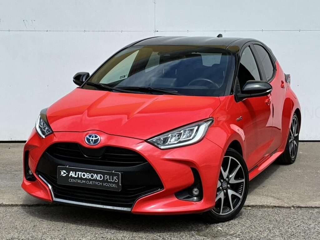 Toyota Yaris  1.5 HSD e-CVT Premier Edition