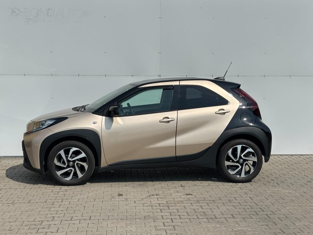 Toyota Aygo X  1.0 VVT-i X-play Style AT