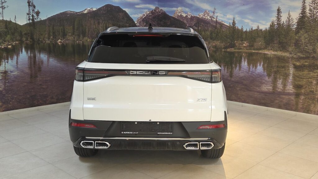 BAIC X7  1.5T 130kW 7DCT 4x2 ALL IN