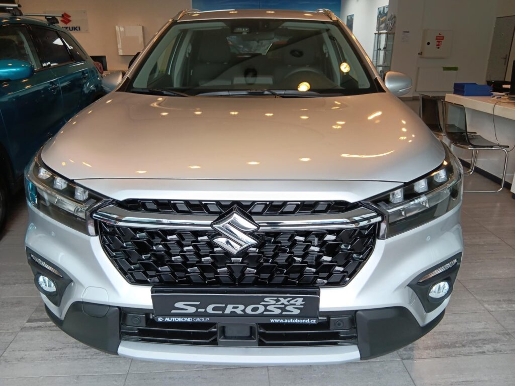 Suzuki S-Cross  PREMIUM 1.4 HYBRID M/T 4x4