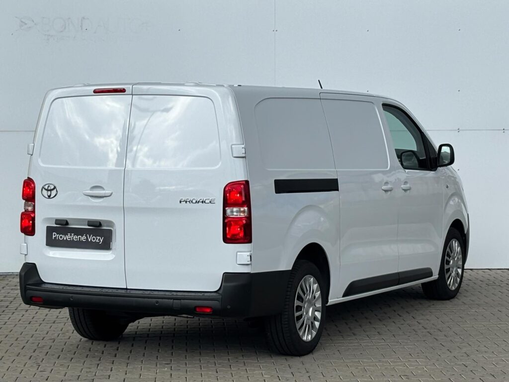 Toyota Proace  2,0 D-4D Active Multimedia
