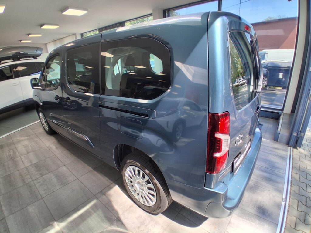 Toyota ProAce  Business 7S, 1.2L (110hp)
