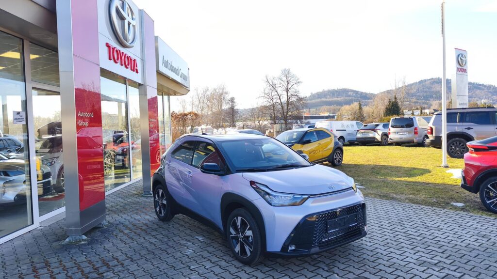 Toyota Aygo X  1.5 HEV STYLE