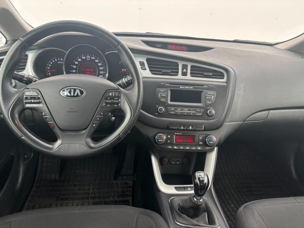 KIA Ceed  1,4 CVVT Exclusive