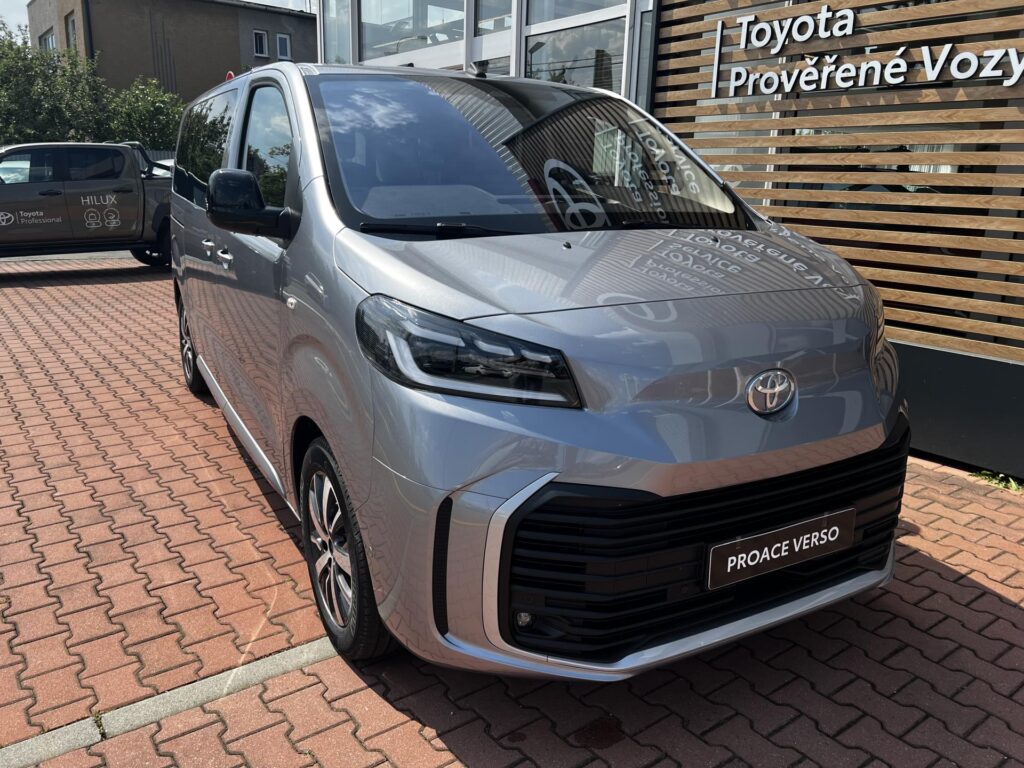 Toyota Proace Verso  2,2D 150K 6MT BUSINESS + COMFORT 8MÍST