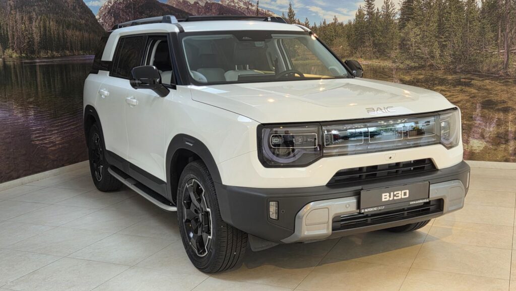 BAIC BJ30  HEV 1.5T 209kW 2DHT 4x4 ALL IN MY25