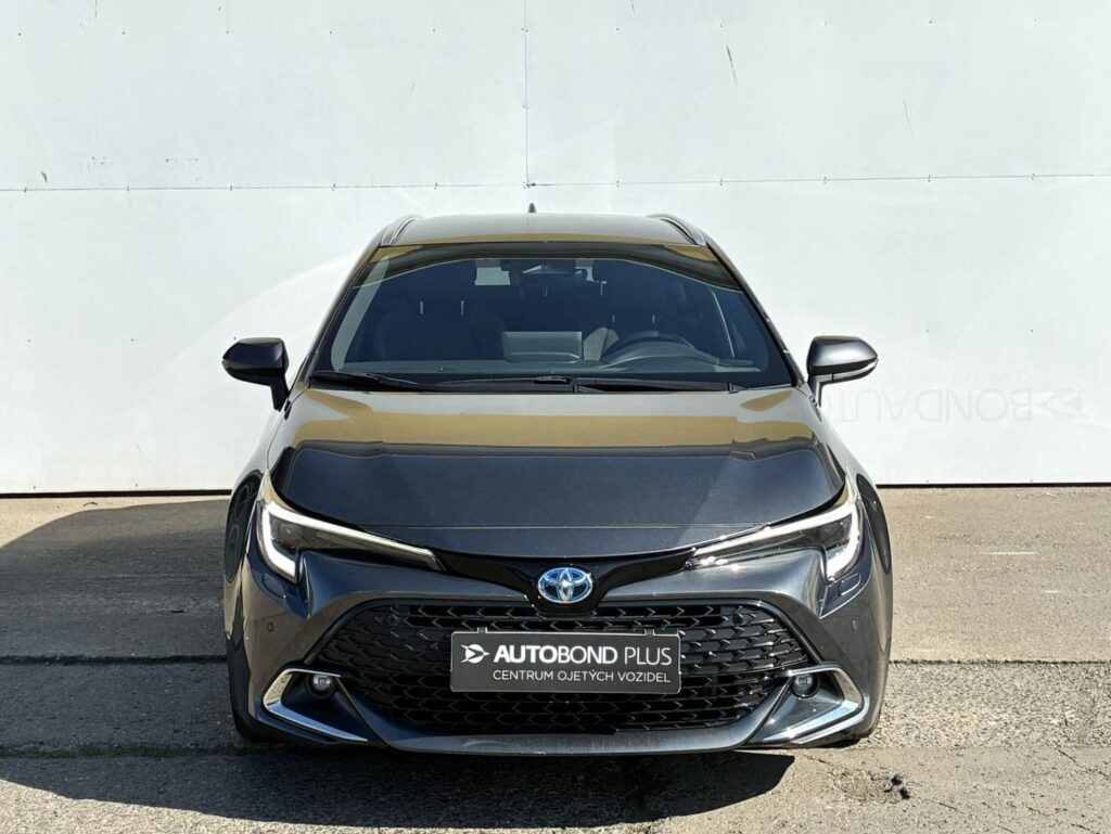 Toyota Corolla  1.8 HSD 140k e-CVT Style Tažné