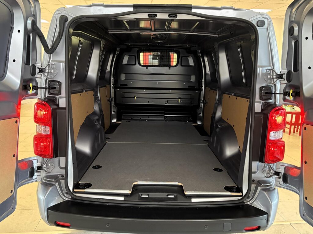 Toyota ProAce  BEV,  Comfort