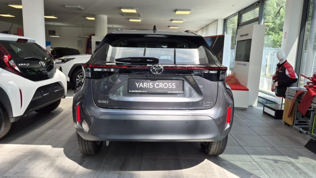 Toyota Yaris Cross  Comfort HEV 4x4, 1.5L, 130K