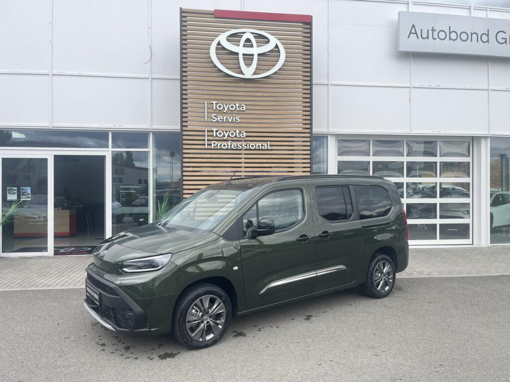 Toyota Proace City Verso  1,5D 160k 6MT Family 7s