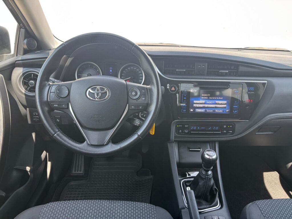Toyota Corolla  1.6 VVT-i Active Trend Led