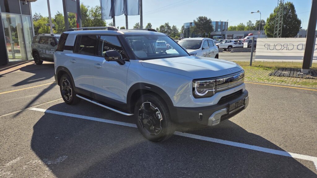 BAIC BJ30  HEV 1.5T 209kW 2DHT 4x4 ALL IN MY25