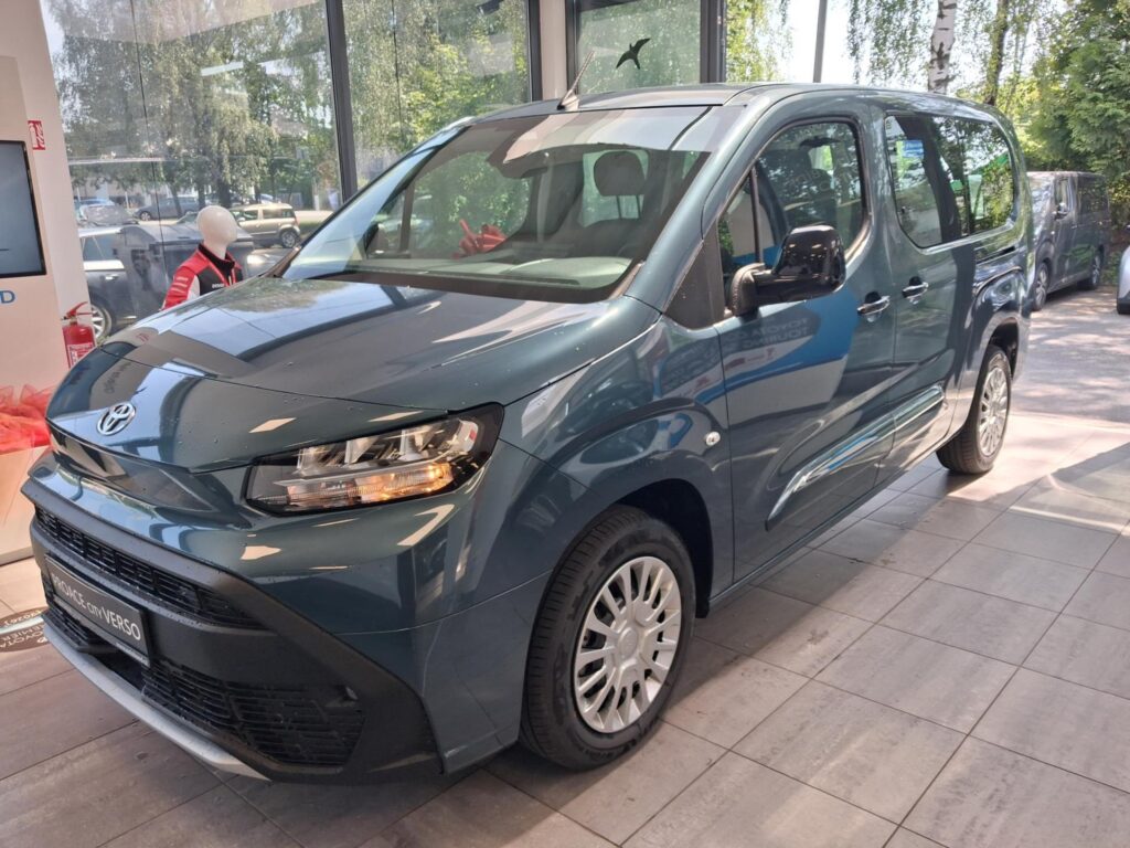Toyota ProAce  Business 7S, 1.2L (110hp)