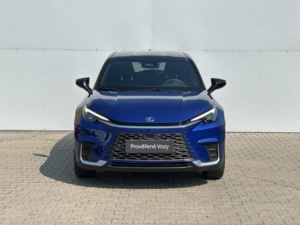 Lexus LBX  1.5 HSD e-CVT Emotion Tech