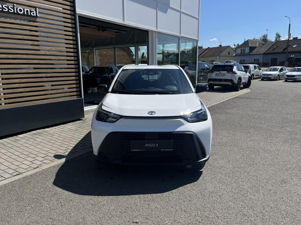 Toyota Aygo X  1,5 HEV COMFORT