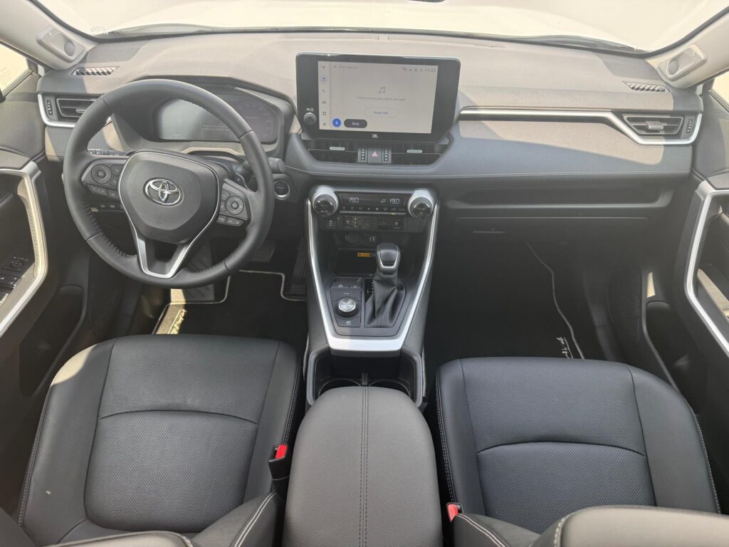 Toyota RAV4  2.5 HSD e-CVT AWD Executive + JBL Skyview