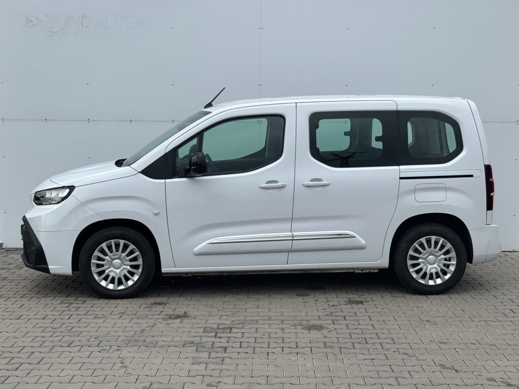 Toyota Proace City Verso  1.2T 110k Short Business