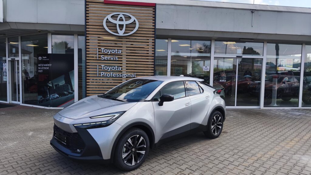 Toyota C-HR  2.0L PHEV (2x4) STYLE