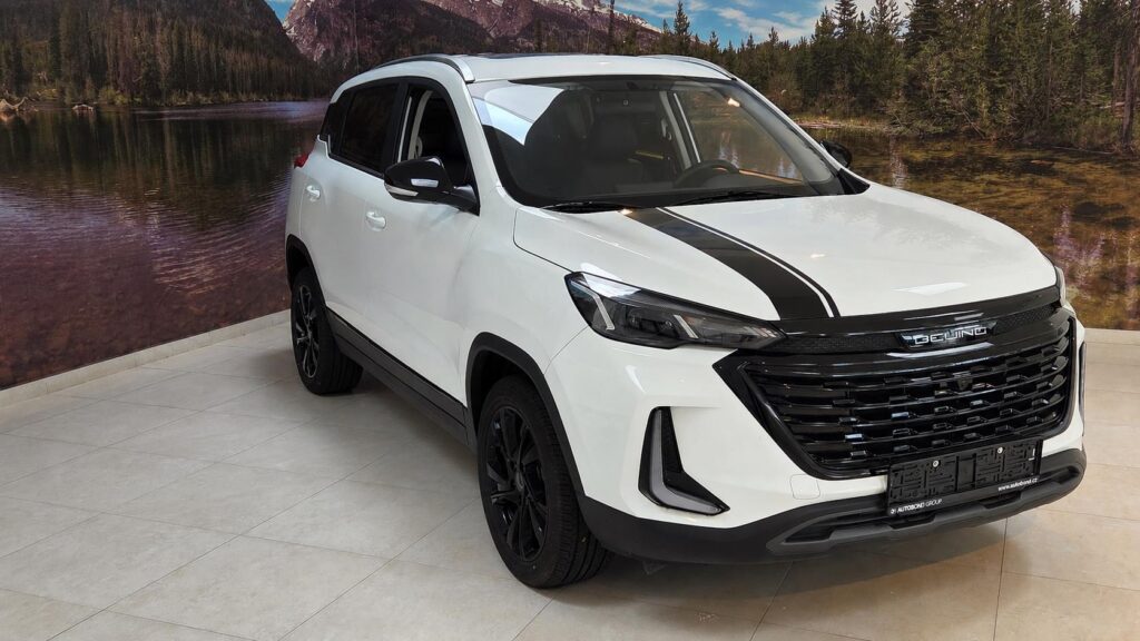 BAIC X35  1.5T 100kW 6MT 4x2 BLACK EDITION