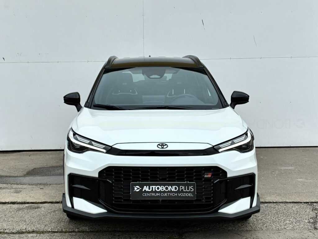 Toyota Corolla Cross  2.0 HSD e-CVT GR-Sport